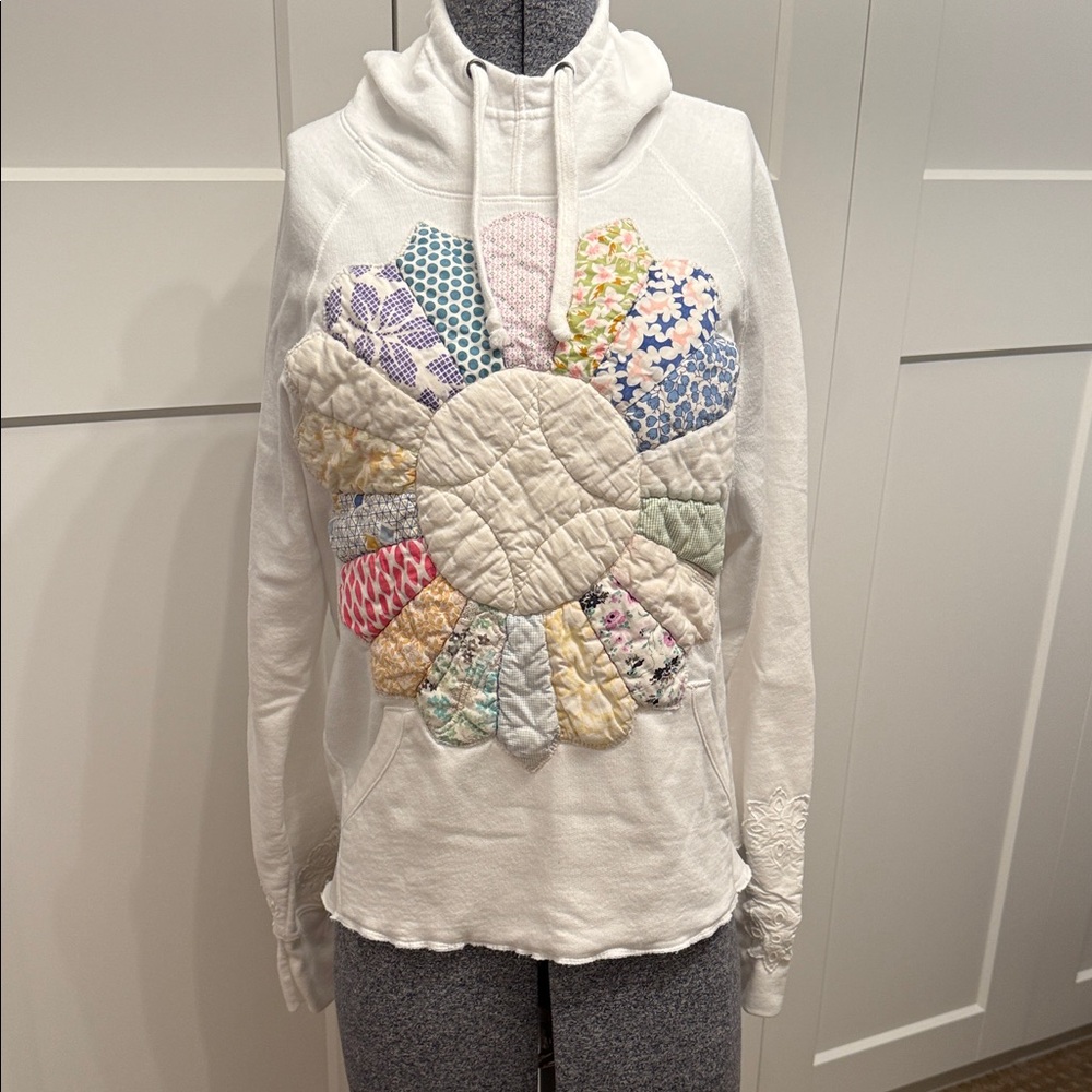Floral Patchwork Vintage Quilt and Eyelet Lace Hoodie - White